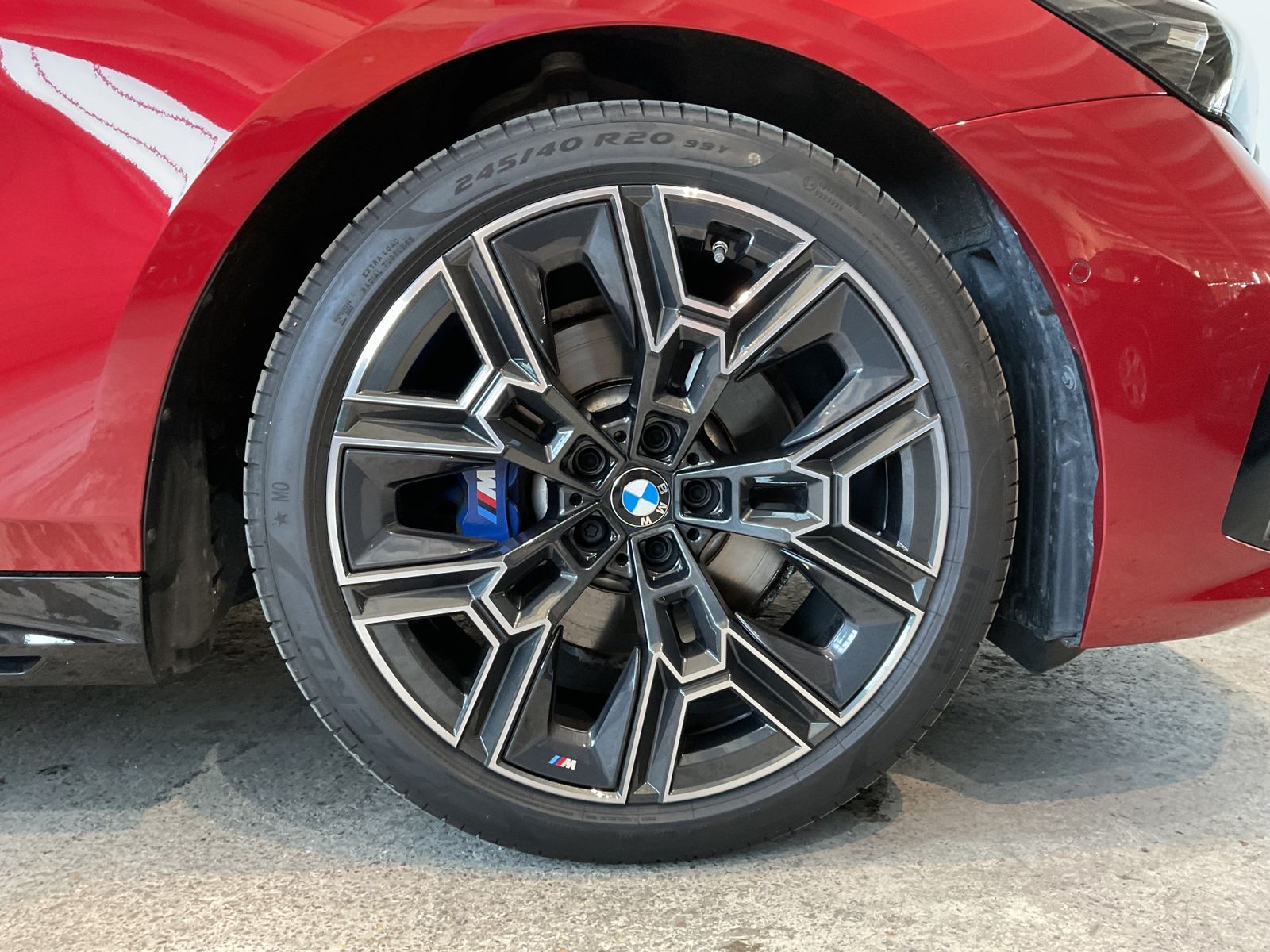 Fahrzeugabbildung BMW 520d xDrive M Sportpaket Pro, Sitzbelüftung, Sta