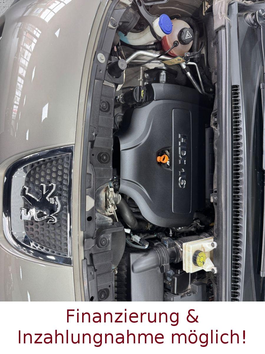 Peugeot 3008 2.0 HDi Premium *PANORAMA,SITZHEIZUNG!*