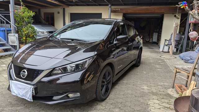 Nissan Leaf 40KWH, 2.ZERO EDITION, 1. Hand, Garage