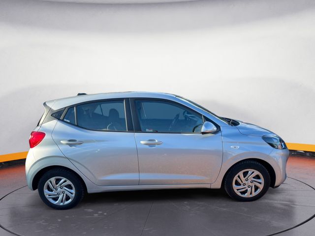 Hyundai i10 1.0 Select PDC|SHZ|Lenkradhzg.