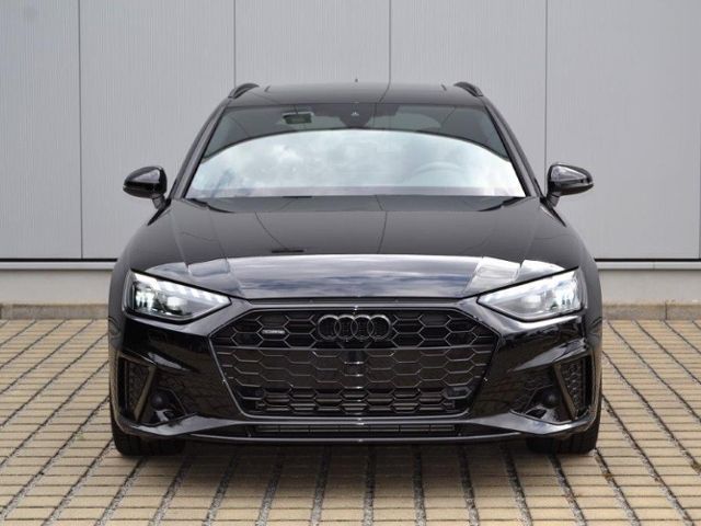 A4 Avant 45 TFSI quattro S-tronic S line COMPETI
