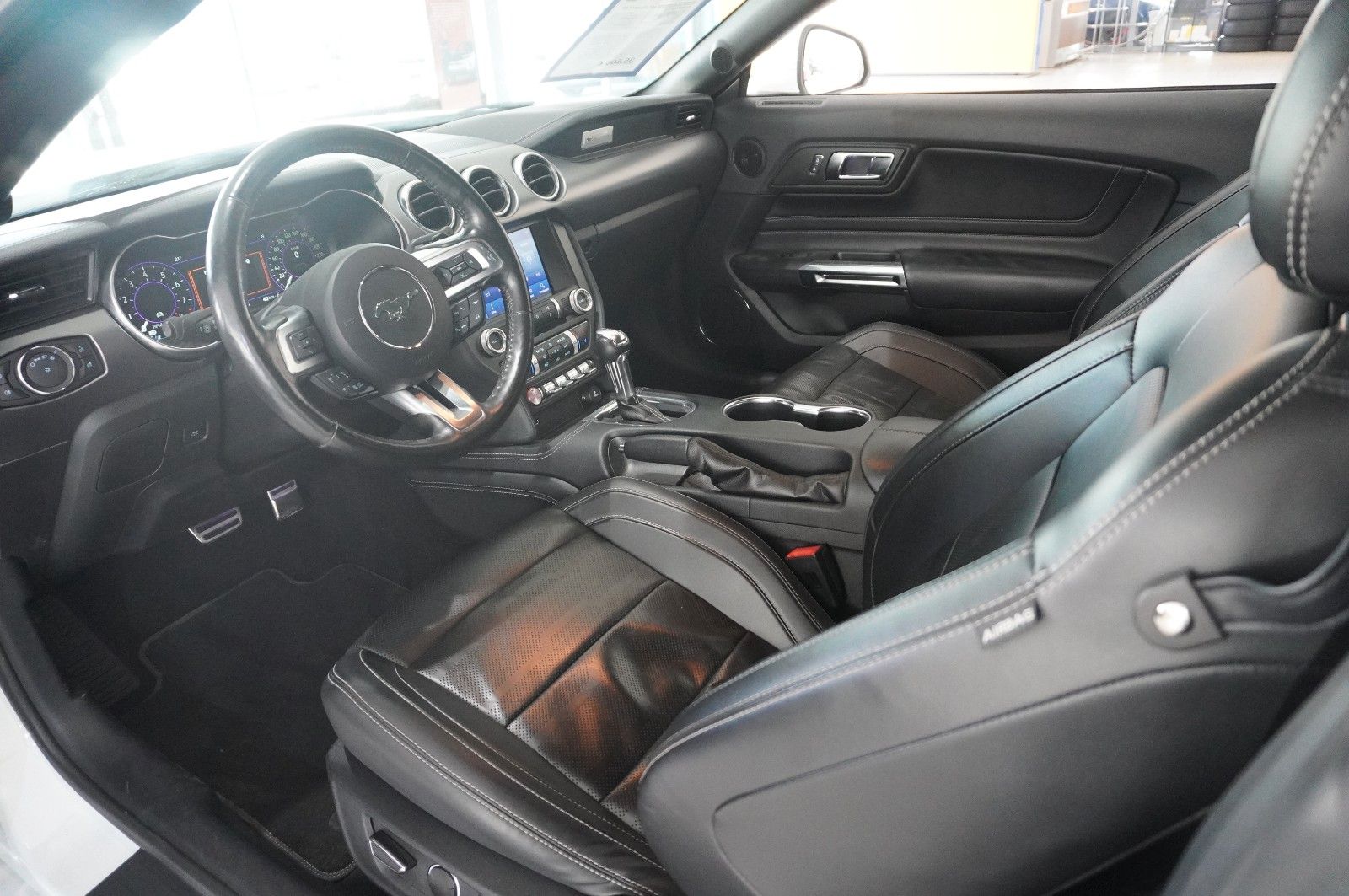 Fahrzeugabbildung Ford Mustang GT 5.0 TI-VCT (EU) NAVI/LED/KAMERA/B&O