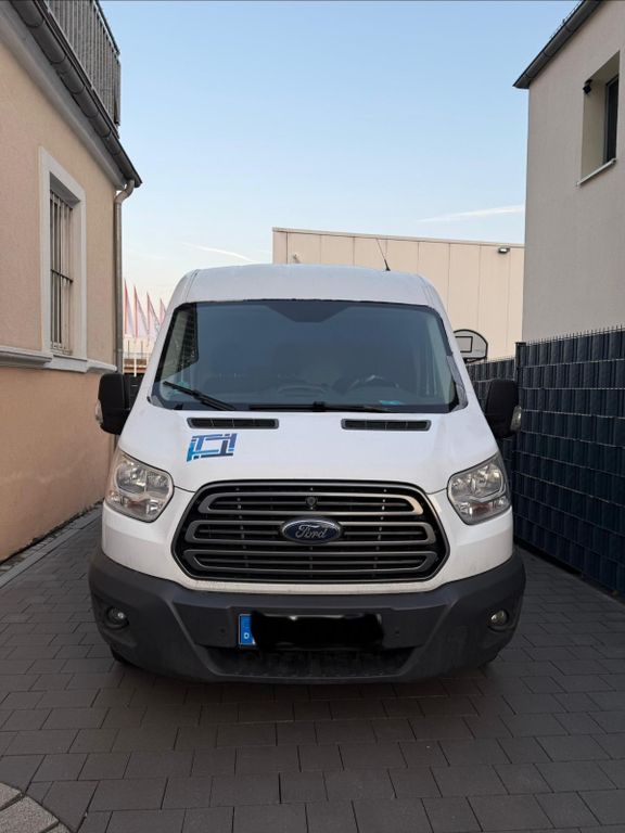Image of Ford Transit