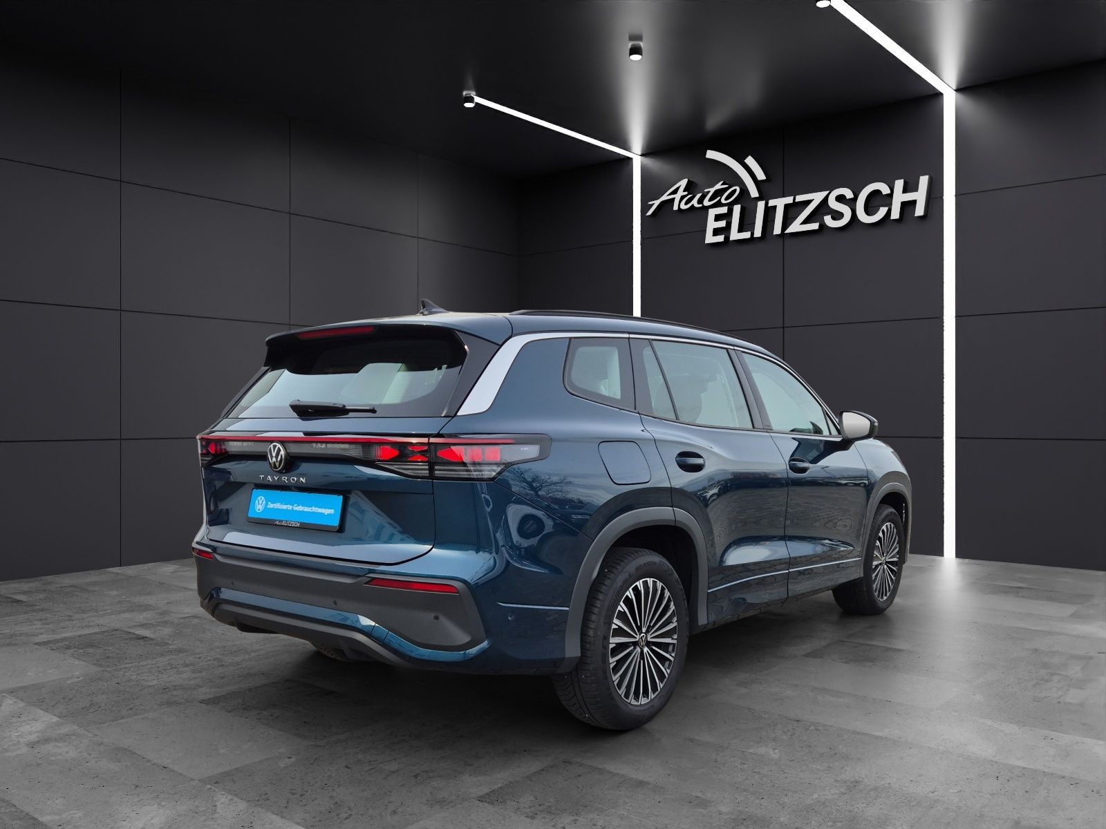 Fahrzeugabbildung Volkswagen Tayron TDI Life DSG 4M Matrix 7-Si. AHK Navi AID