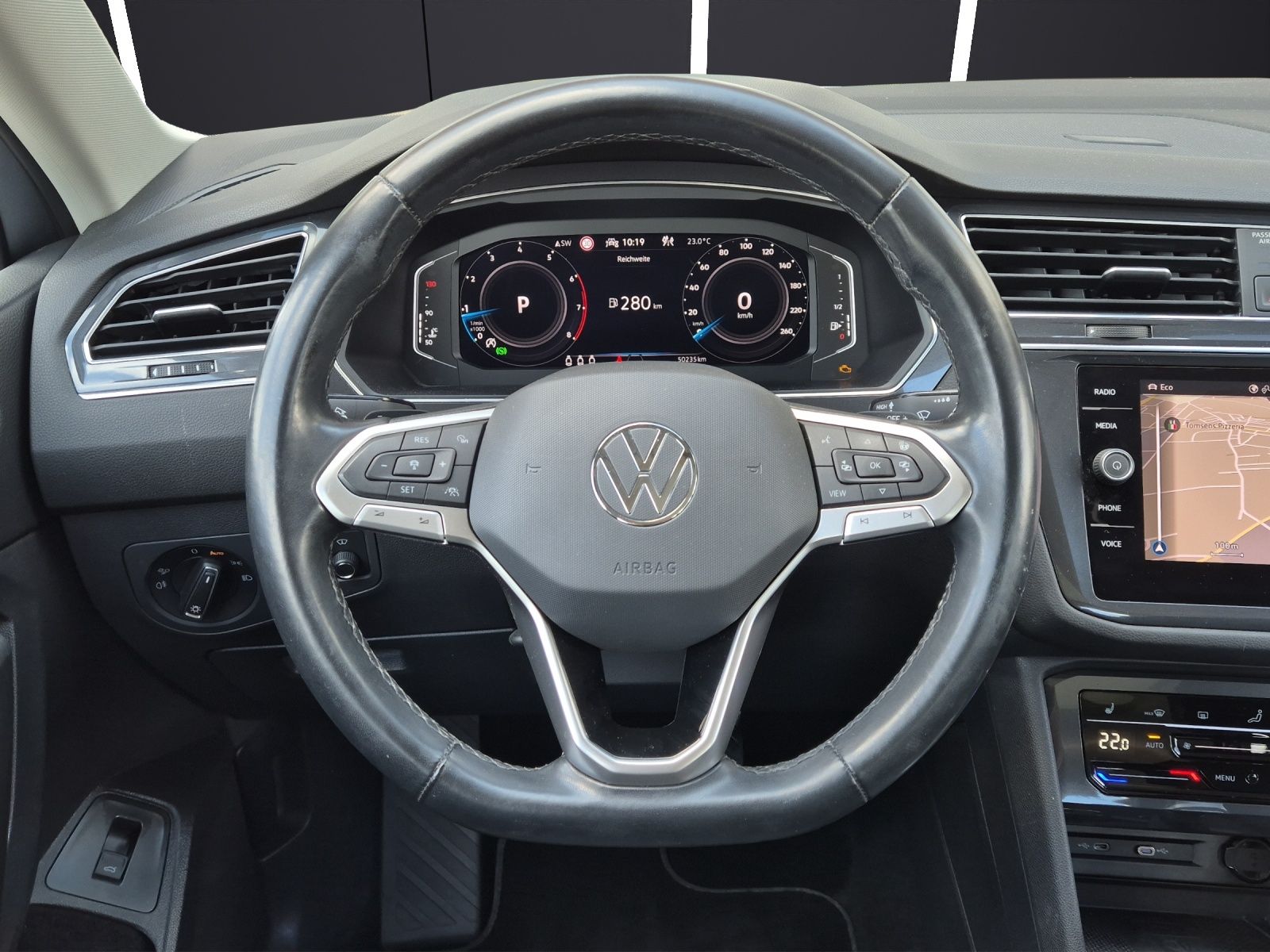 Fahrzeugabbildung Volkswagen Tiguan Allspace TSI Elegance DSG 4M Matrix Navi
