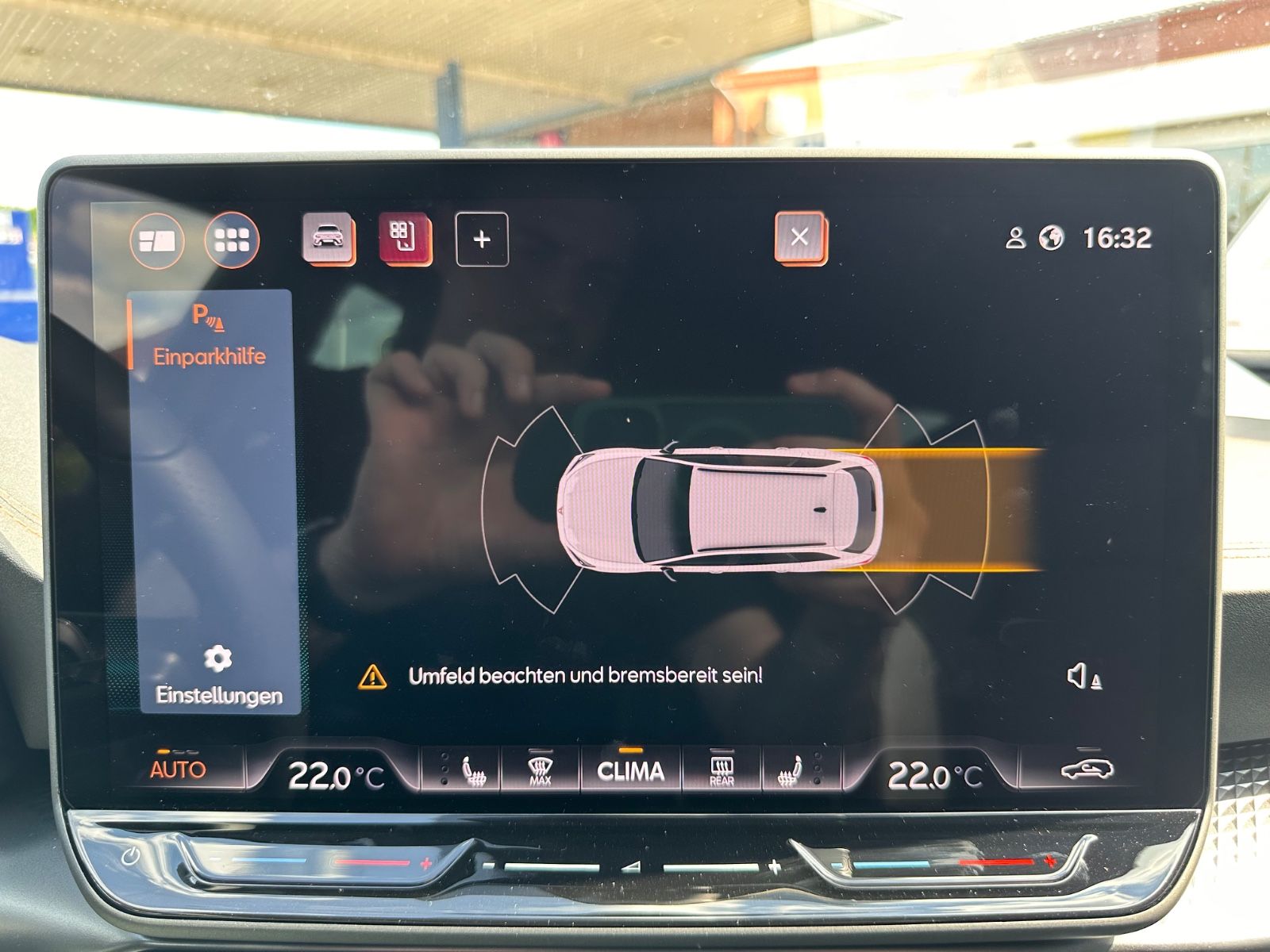 Fahrzeugabbildung CUPRA Leon Sportstourer 2.0 TDI DSG GJR/AHK/ACC/LED
