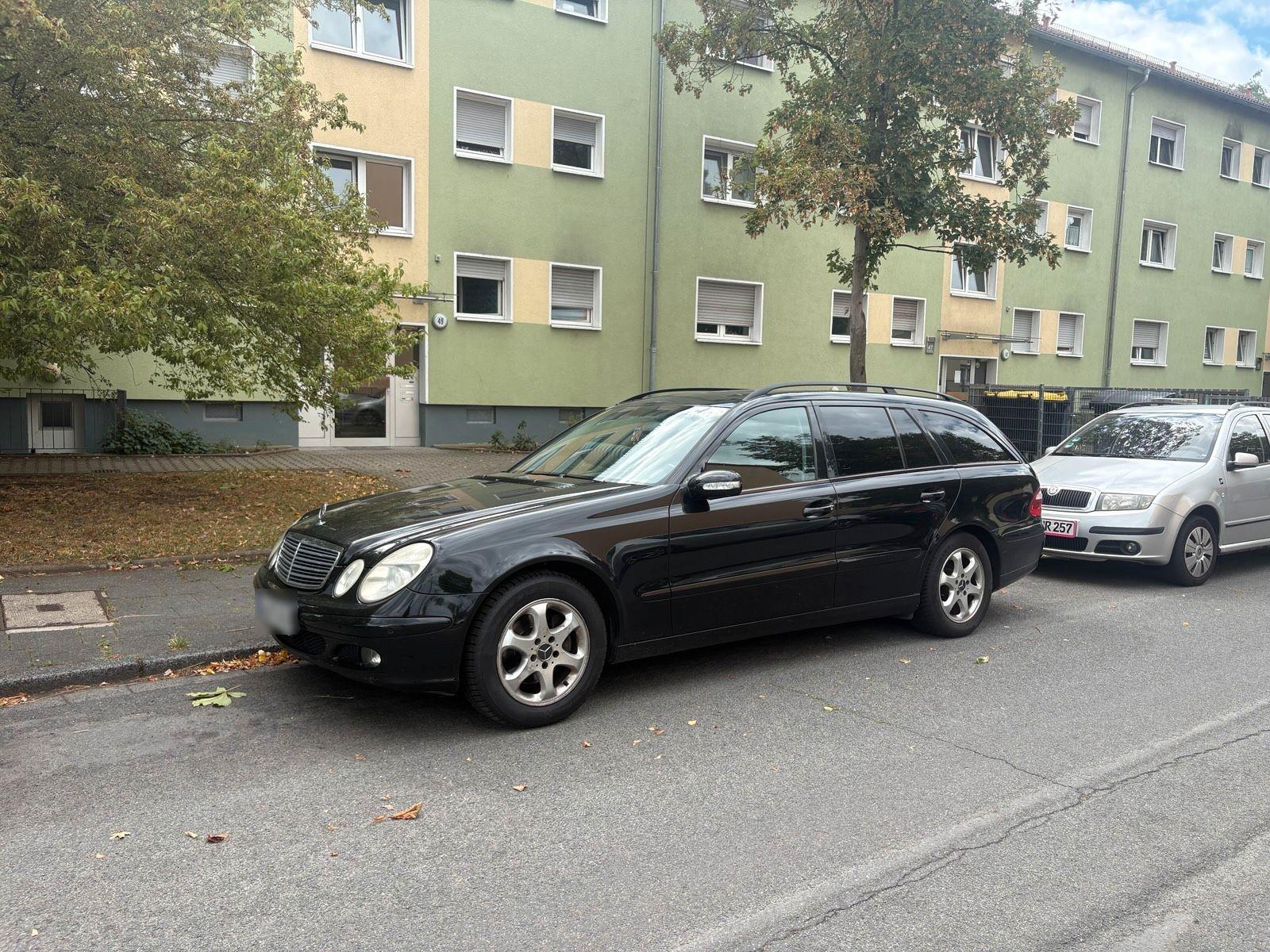 Mercedes-Benz E 220