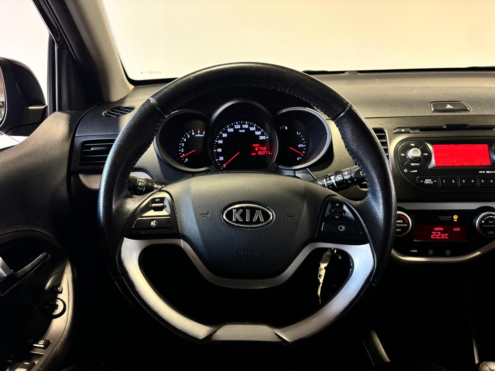 Kia Picanto Spirit | Wenig KM