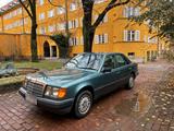 Mercedes-Benz Mercedes W124 300d Automatik H- Kennzeichen - Mercedes-Benz 300: D W124