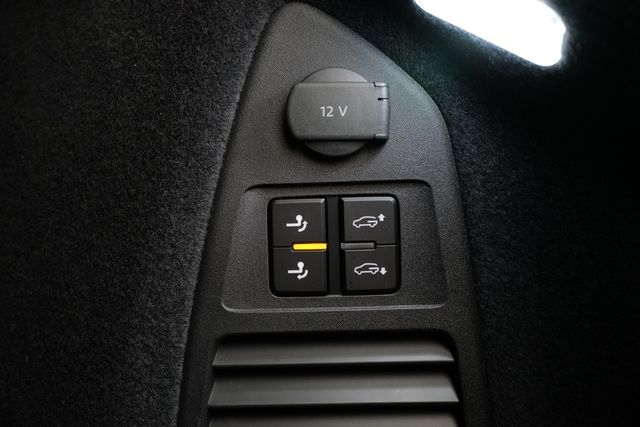 Volkswagen Touareg R eHybrid 4Motion AHK Dynaudio HuD 360°