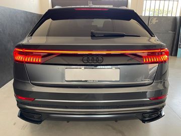 Audi Q8 - 5