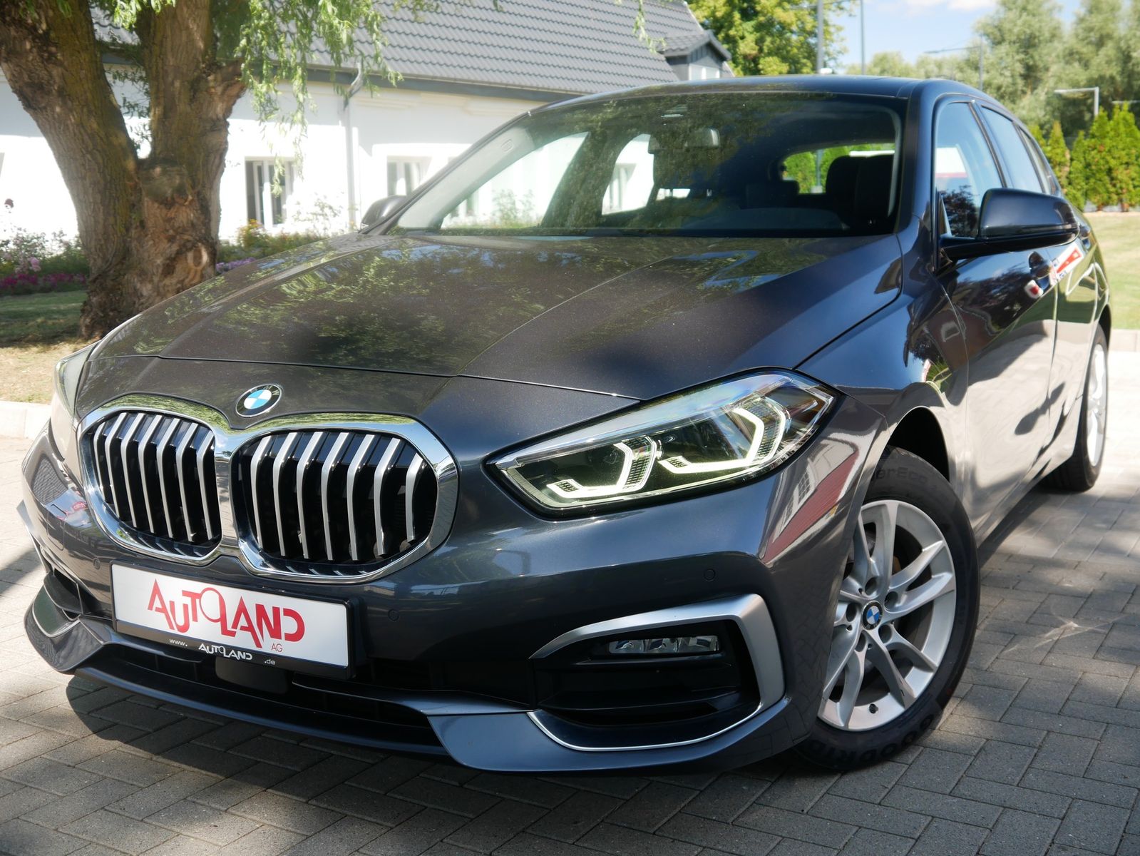 BMW 118i Luxury Line Head-Up Tempomat Digitales Cock