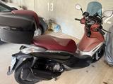 Piaggio 350 ABS - PIAGGIO BENZIN ROLLER