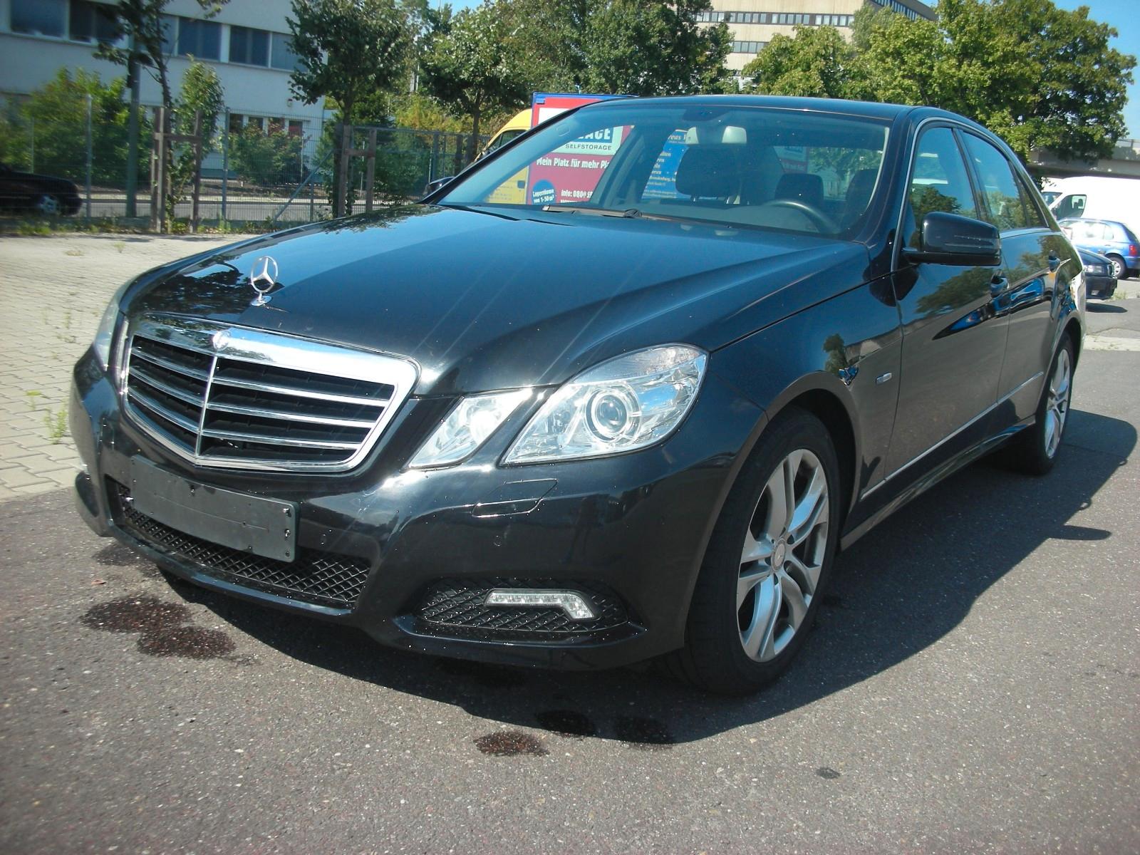 Mercedes-Benz E 250 CDI  Avantgarde 9800Netto BlueEF Leder