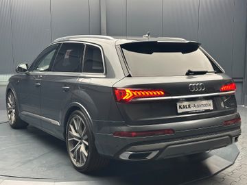 Audi Q7 - 3