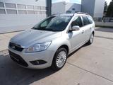 Ford Focus 1,6 Ambiente Turnier Euro 4 - Ford Focus mit Benzin-Antrieb: Kombi, Turnier Ambiente