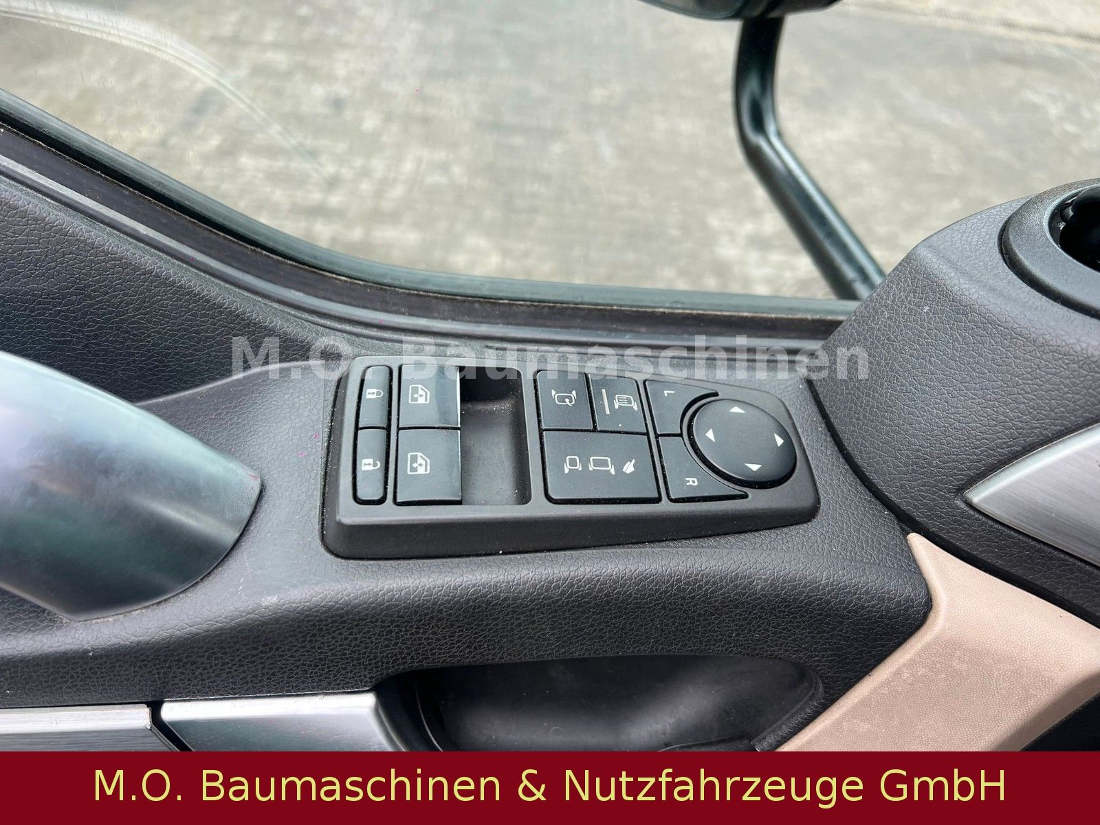 Fahrzeugabbildung MAN TGL 7.180