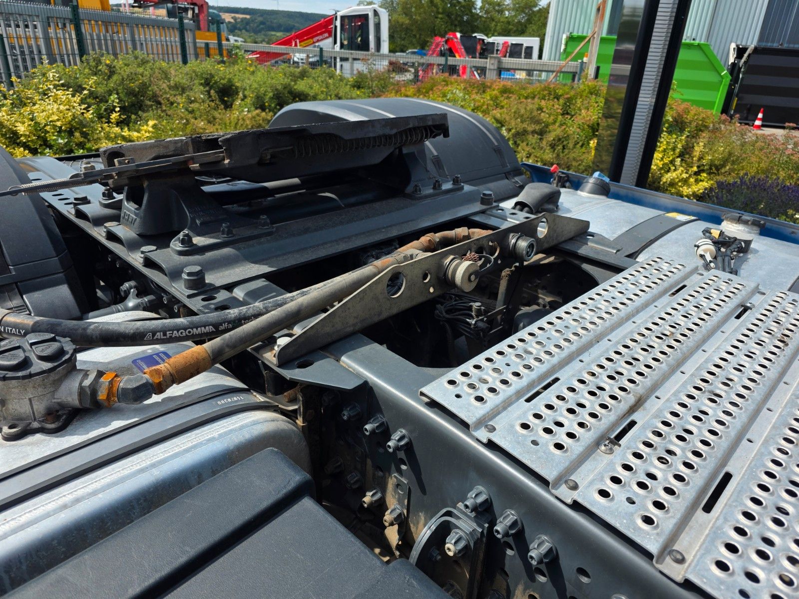 Fahrzeugabbildung Mercedes-Benz Actros 1853 LS Hydraulik Öl-Retarder Standklima
