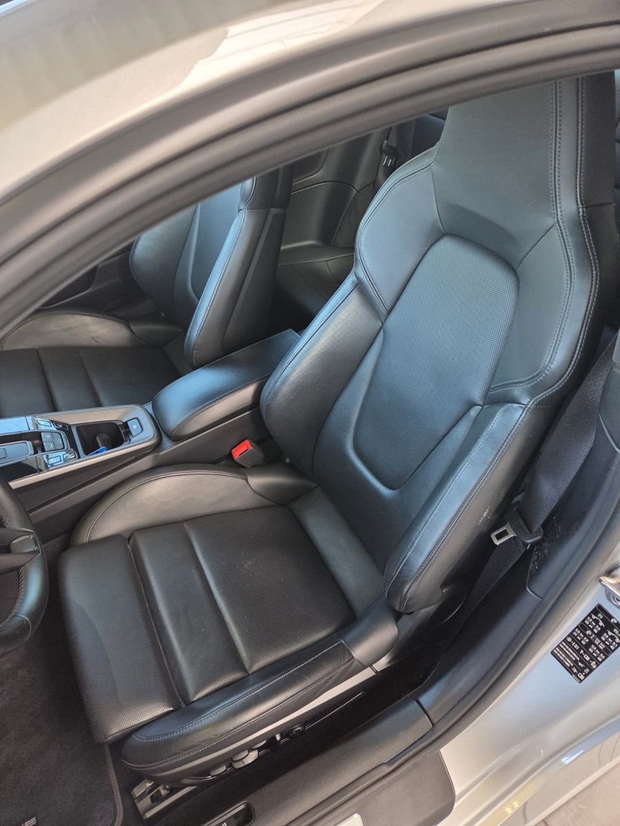 Fahrzeugabbildung Porsche 911 Carrera 4S Sport Design VollAusst.