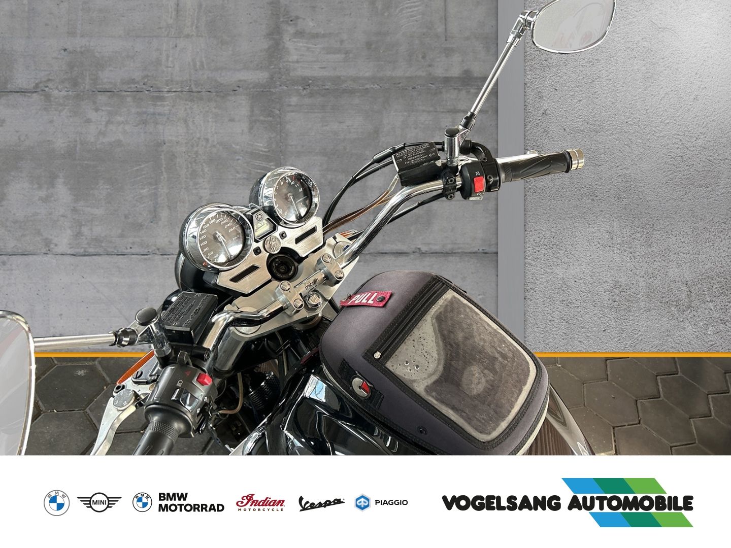 Fahrzeugabbildung Yamaha XJR 1300 Tankrucksack und Topcase inklusive