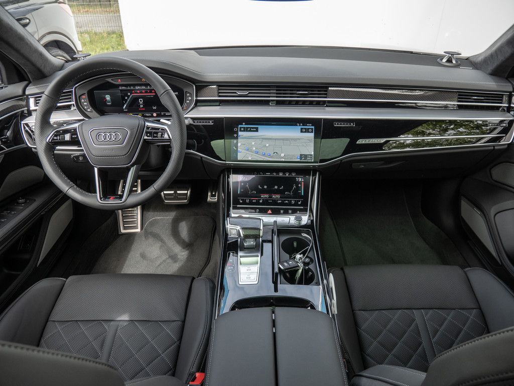 Audi S8 - Bild 10