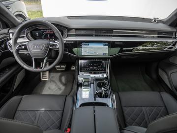 2025 AUDI S8 缩略图 11