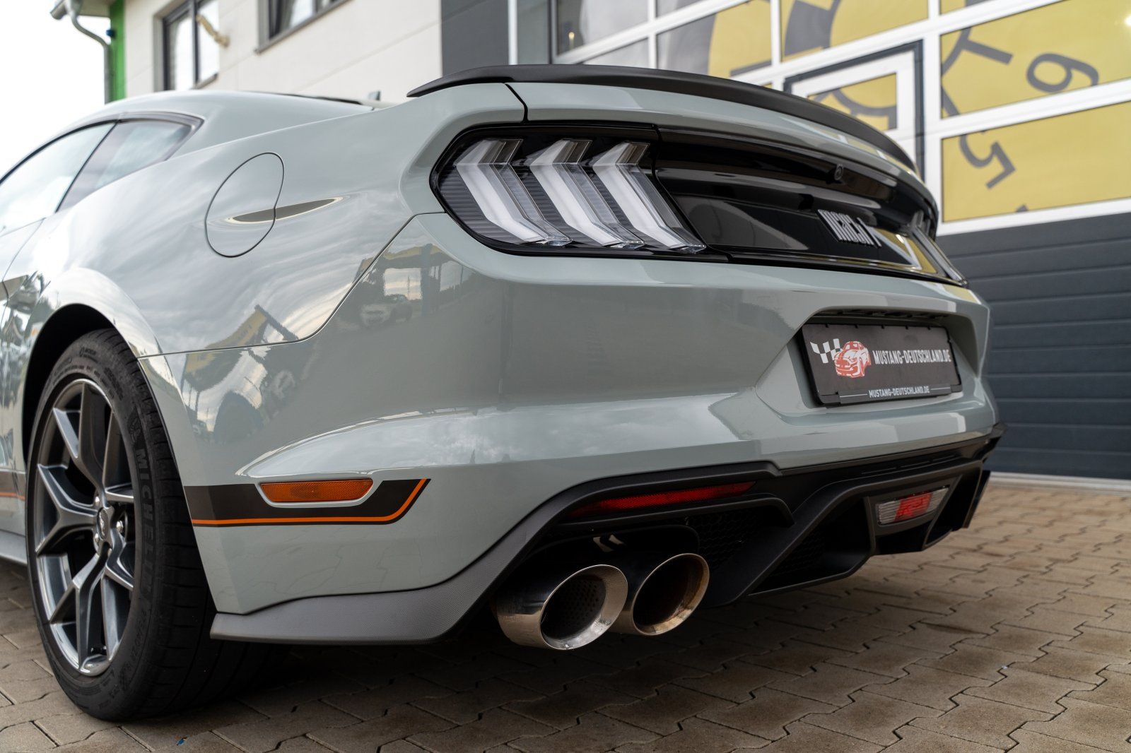 Ford Mustang (Mach 1 RECARO/Tremec/Styling-Paket)