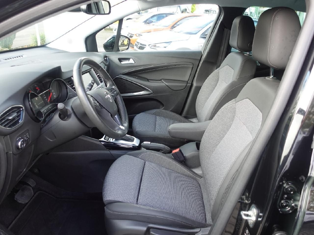 Fahrzeugabbildung Opel Crossland 1,2 Elegance Automatik