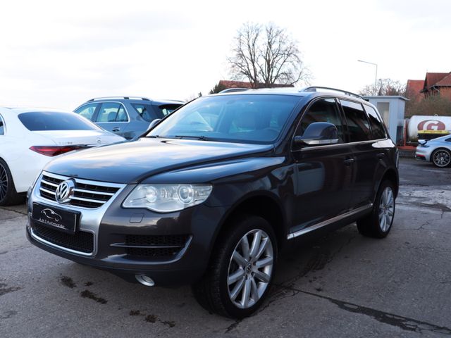 Volkswagen Touareg V8 4.2 FSI Navi Leder Xenon E.Dach