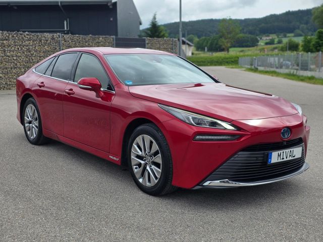 TOYOTA Mirai