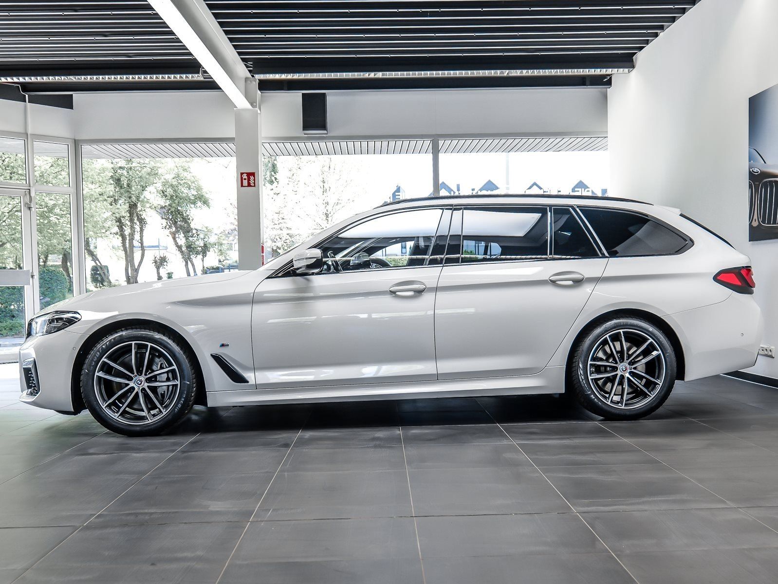 BMW 530 - Bild 9