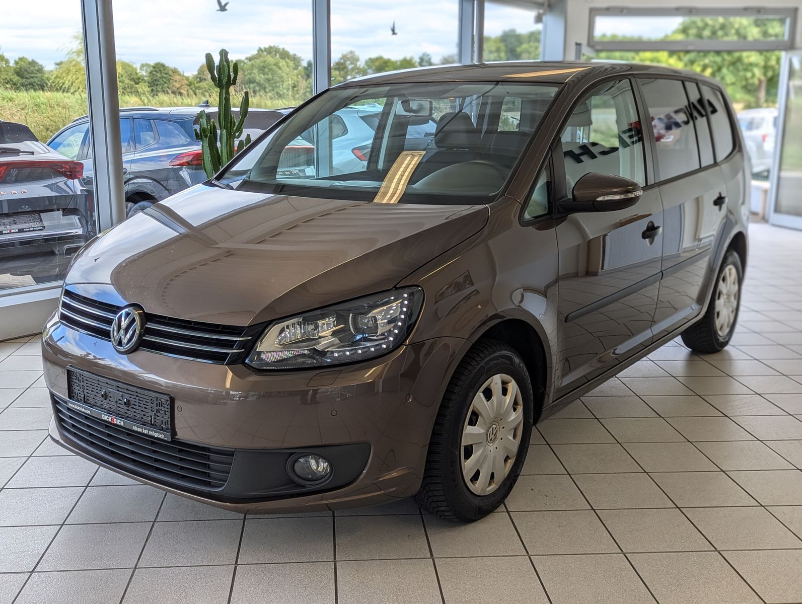 VW Touran 1.2 TSI Bi-Xen Winter-Paket Bluetooth SHZ - Image 3