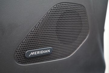 Jaguar F-Pace 35t AWD*BLACK PACK*R-SPORT*PANO*MEMORY