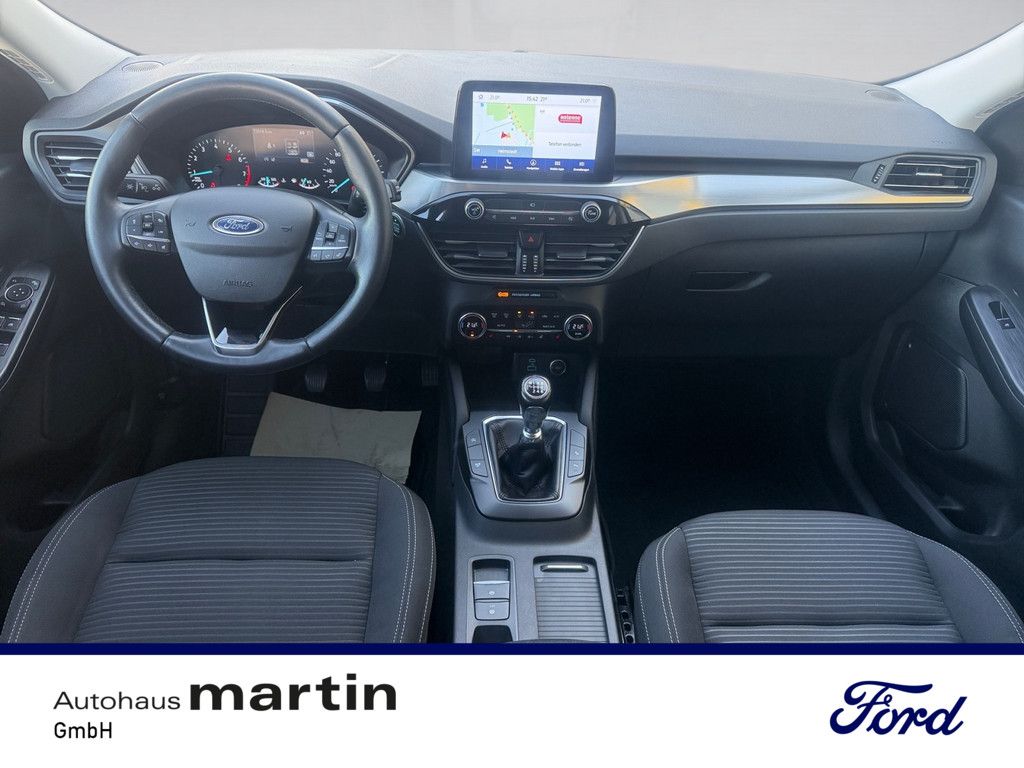 Fahrzeugabbildung Ford Kuga 1.5 Titanium PDC SHZ KAMERA NAVI ACC LED