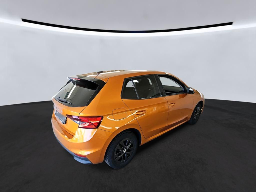 Fahrzeugabbildung SKODA Fabia 1.0l MPI AMBITION *PDC*KLIMA*SHZ*ALLWETTER