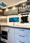 Phoenix Top-Alkoven 8800 BGS -AHK -Echtglas Fenster (11/19)