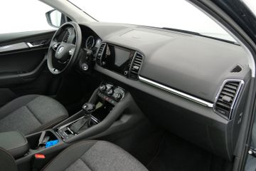 Skoda Karoq Clever 1.5 TSI DSG LED PDC AHZV beh. WSS