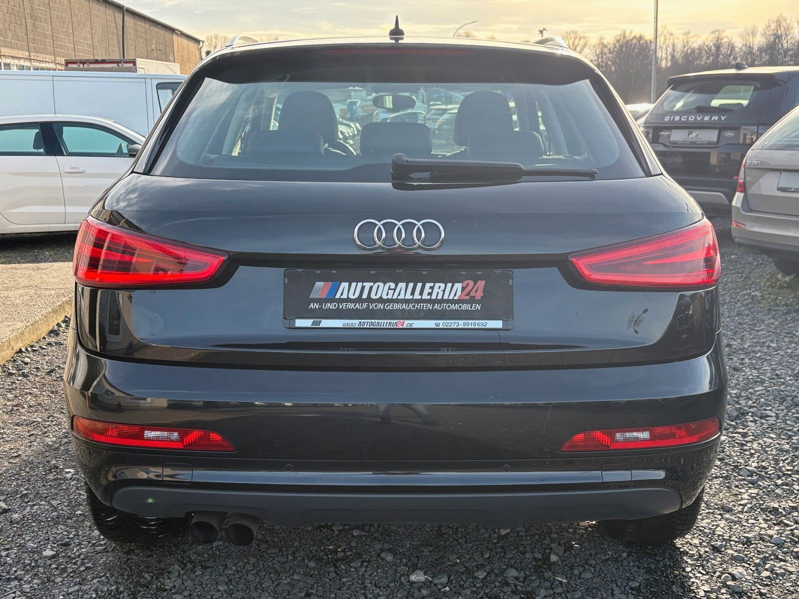 Fahrzeugabbildung Audi Q3 2.0 TDI Navi Xenon Alcantara/Leder SPORTSITZE