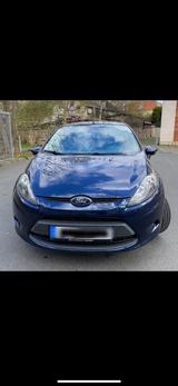 Ford Fiesta 1,25 5Tür AHK Klima 8Reifen IS... - Ford Fiesta aus 2011: For