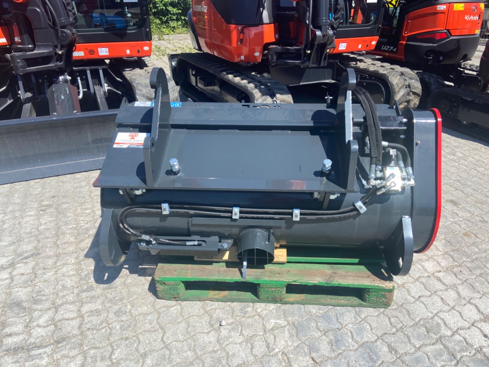 Fahrzeugabbildung Andere Betonmischschaufel CNF - BMX 520 für cat , Volvo