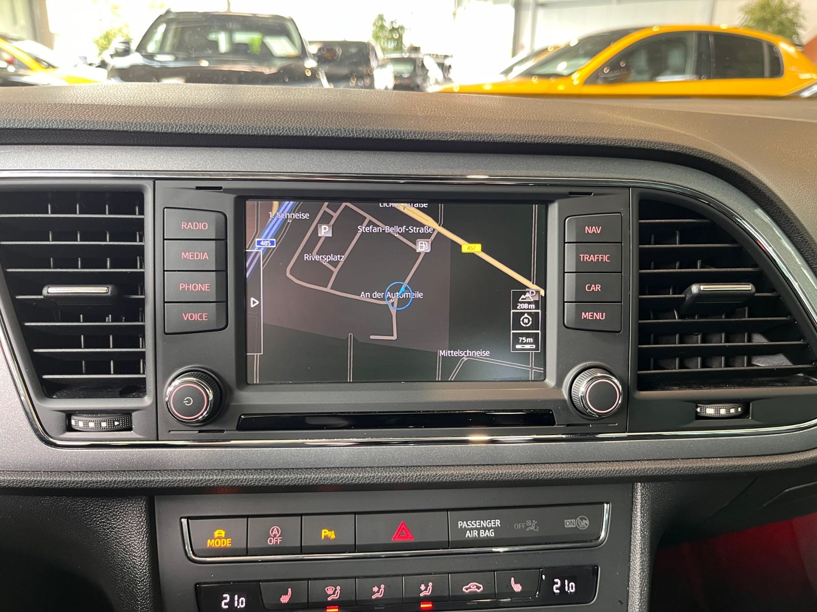 Fahrzeugabbildung SEAT Leon ST FR KLIMA LED NAVI ALU