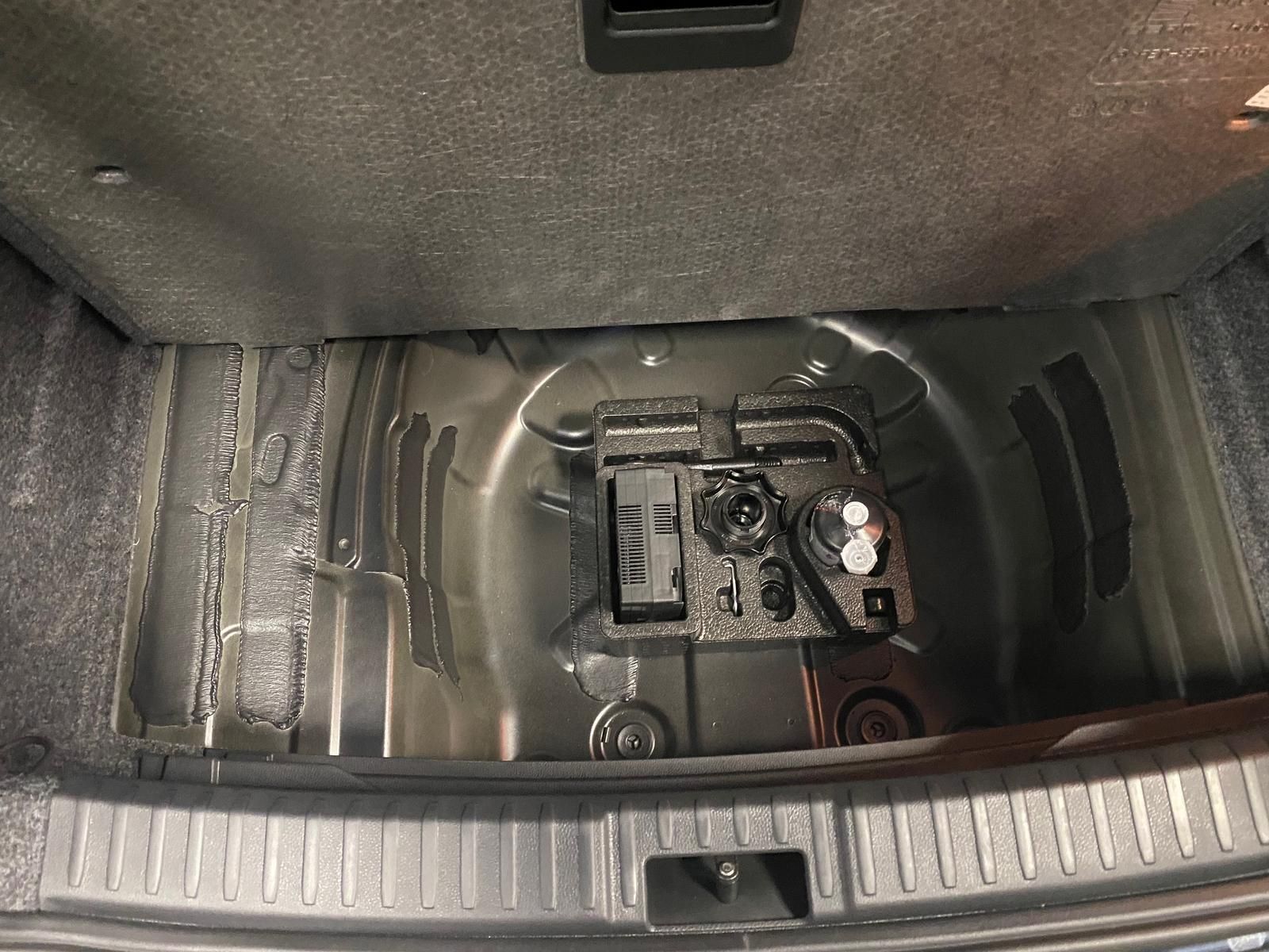 Fahrzeugabbildung SEAT Ibiza 1.0 TSI FR APP+KLIMA+ACC+RFK+5J GARANTIE++