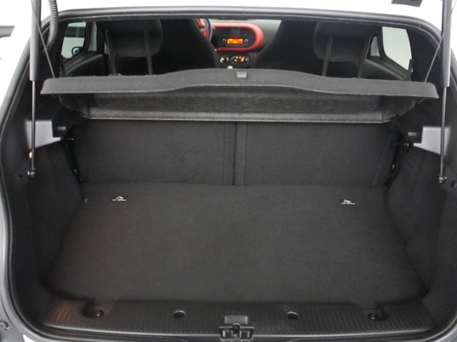 Twingo CHIC SCe 70+PARKPILOT HI+LED TAGFAHRLICHT