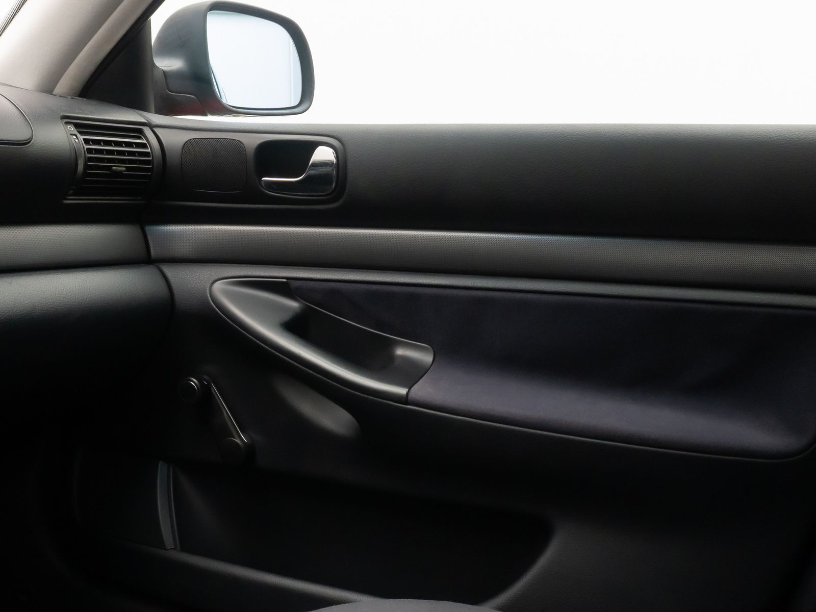 Fahrzeugabbildung Audi A4 1.6 GSD Nebelschwfr ABS Winterreifen Stoff