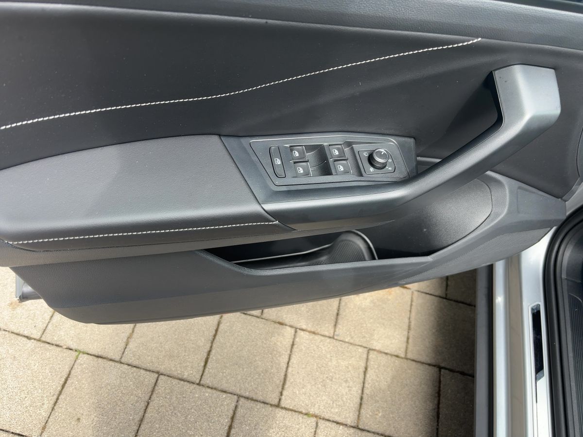 Volkswagen T-Roc - Bild 16
