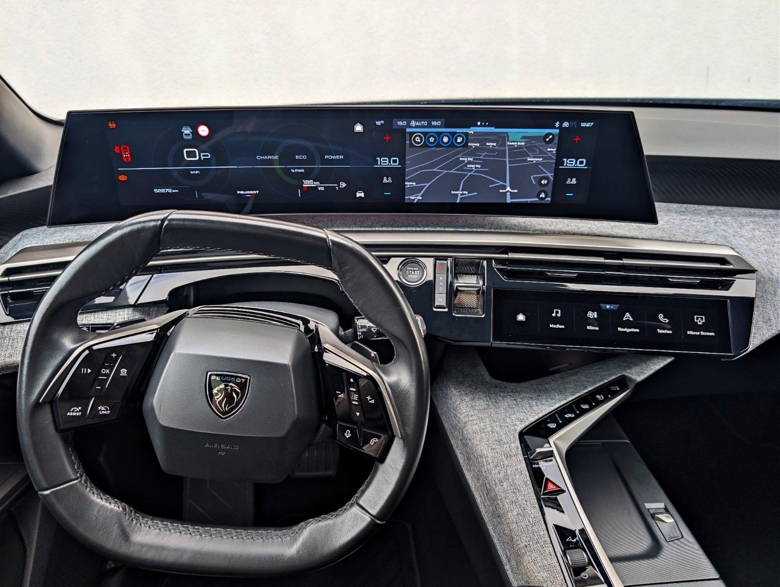 Peugeot 3008 Hybrid 136 Allure| Full LED|Induktionsladen