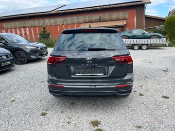 Volkswagen Tiguan - 7