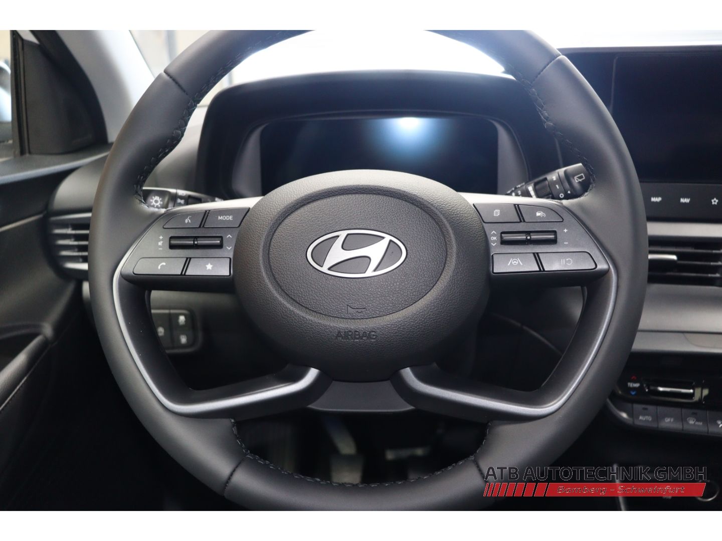 Fahrzeugabbildung Hyundai i20 Trend 1.0 T-Gdi 48V iMT Komfortpaket Navi SH