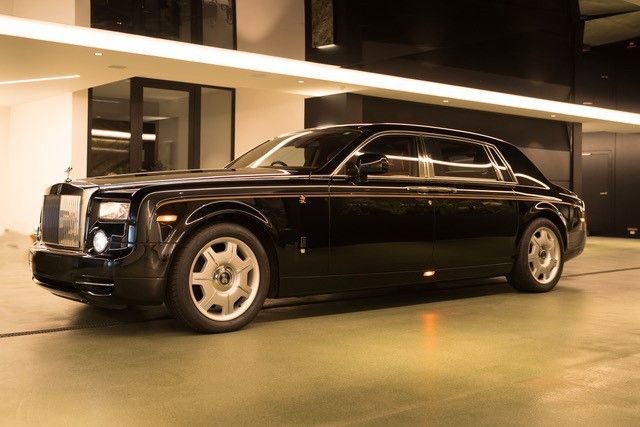 Rolls-Royce Phantom VII Limited Edition: Year of the Dragon