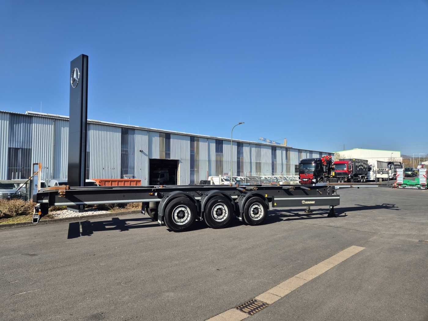 Fahrzeugabbildung Krone SD BDF BPW-Achsen Liftachse mitte Container